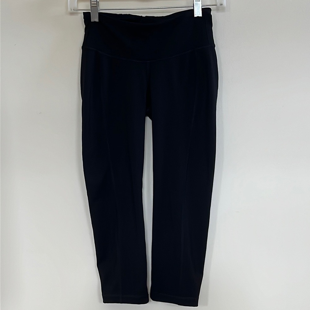 Old Navy Active Cropped Black Leggings